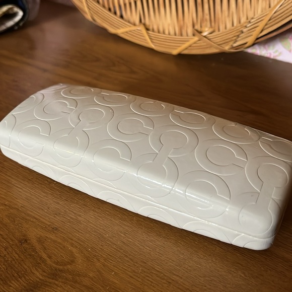 Coach hard case clamshell glass case - Picture 2 of 4